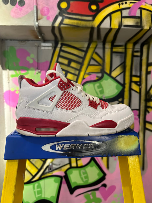 JORDAN 4 ALTERNATIVE