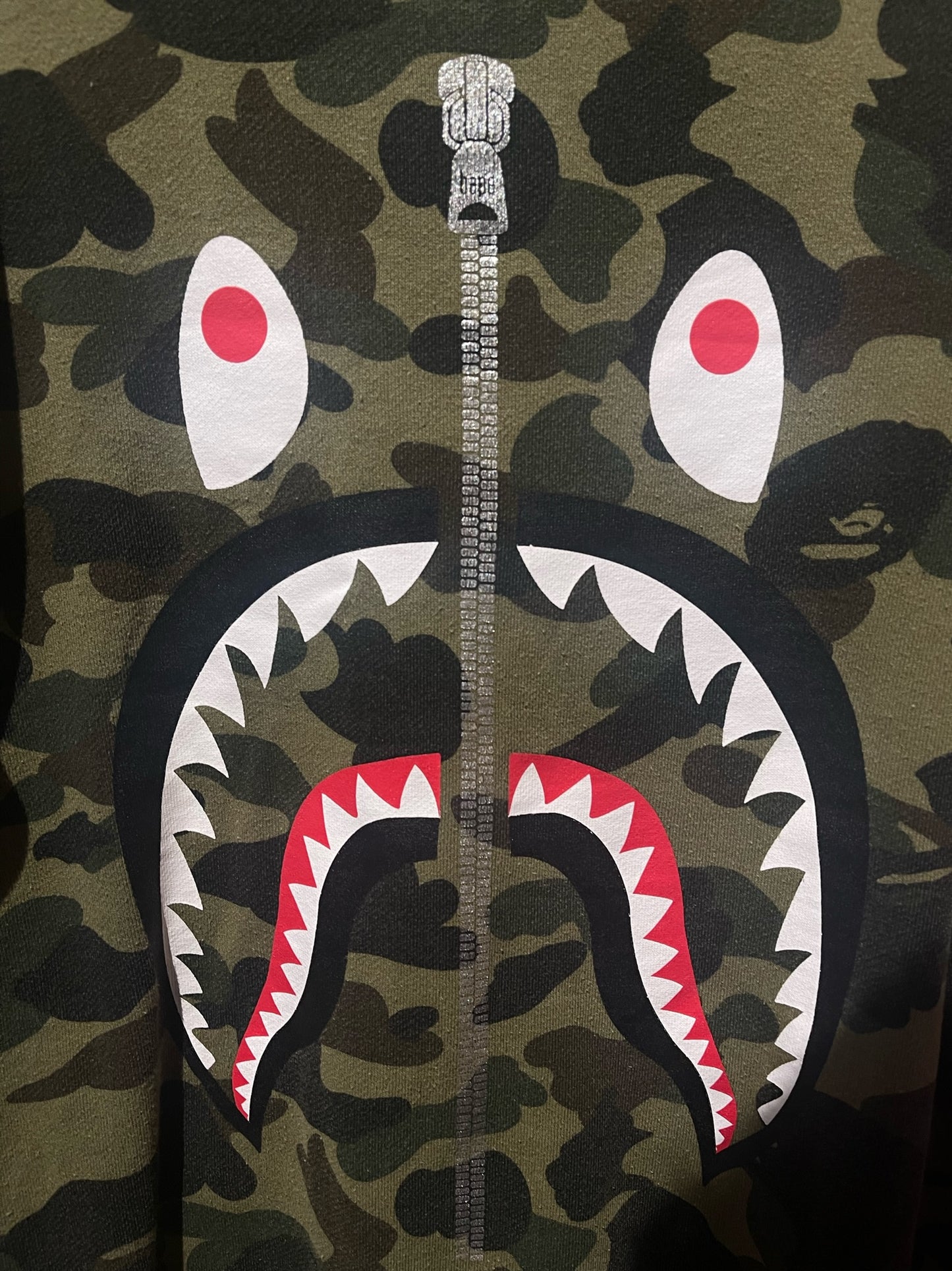 A BATHING APE CAMO SWEATER