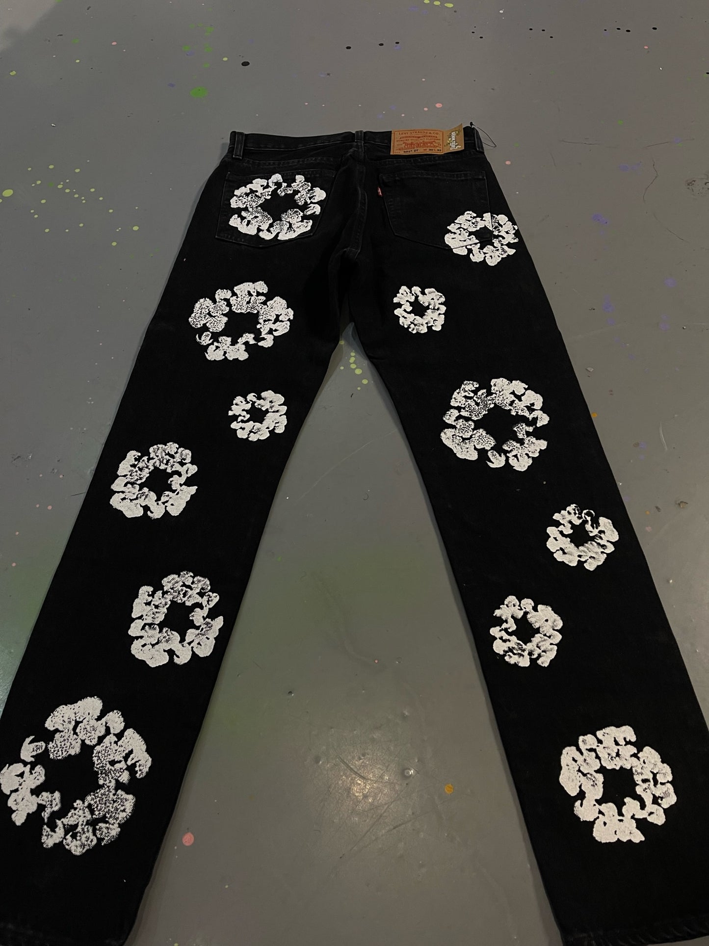 DENIM TEARS JEANS BLACK