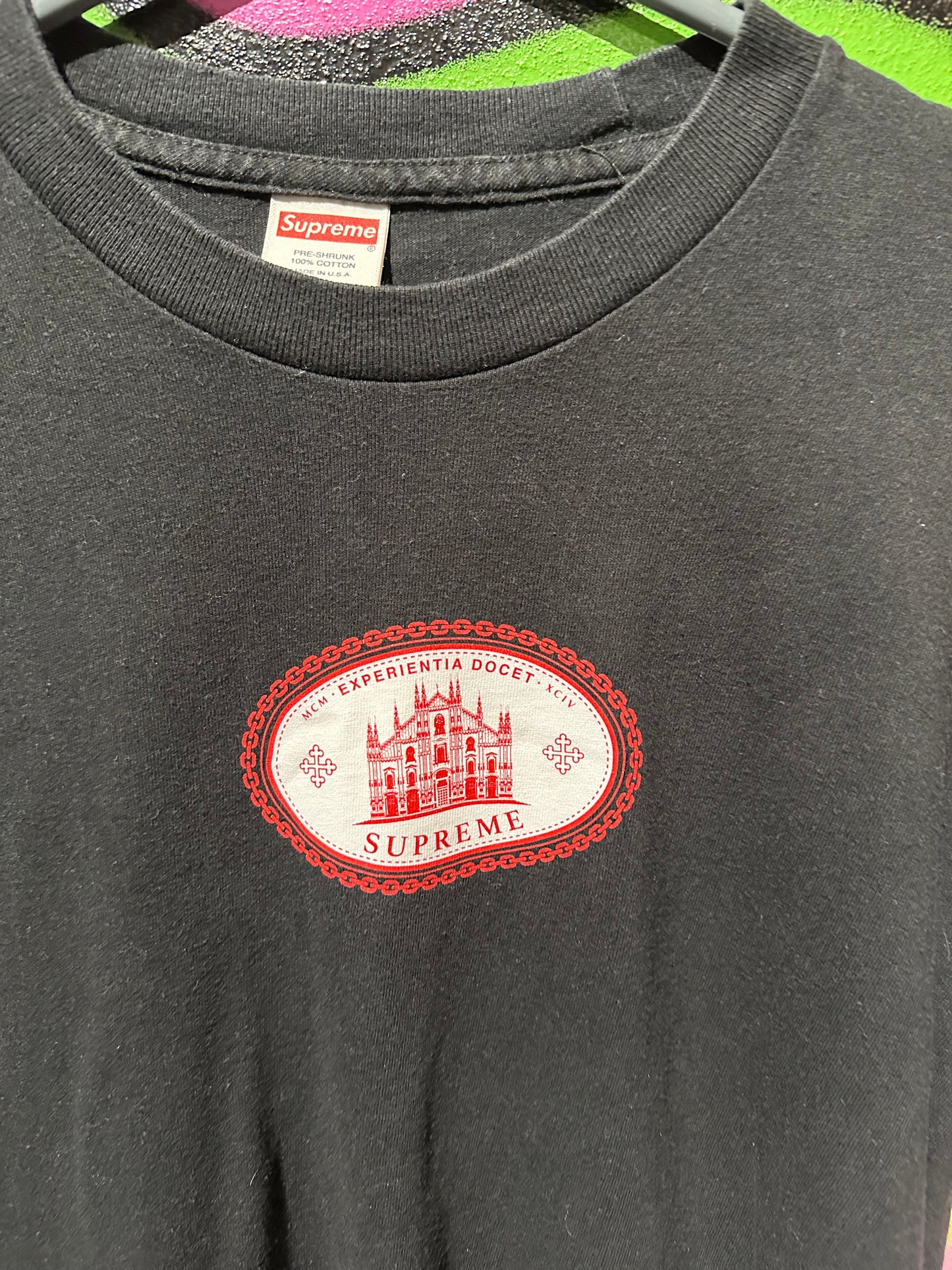 SUPREME CASTLE TEE