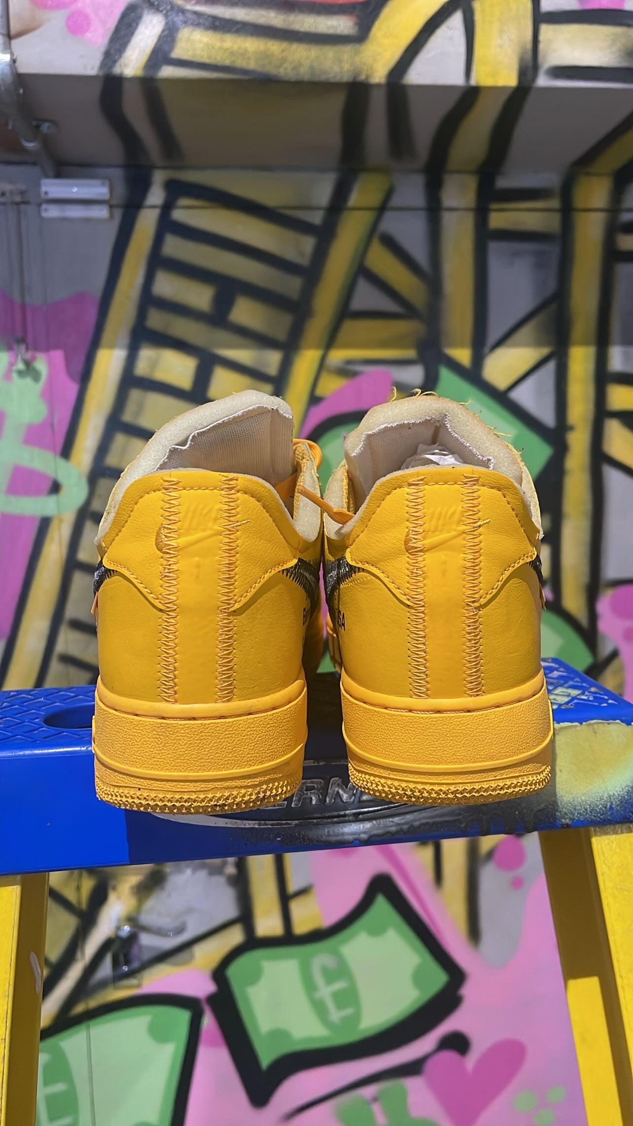 Nike x Off White AF1 Canary Low