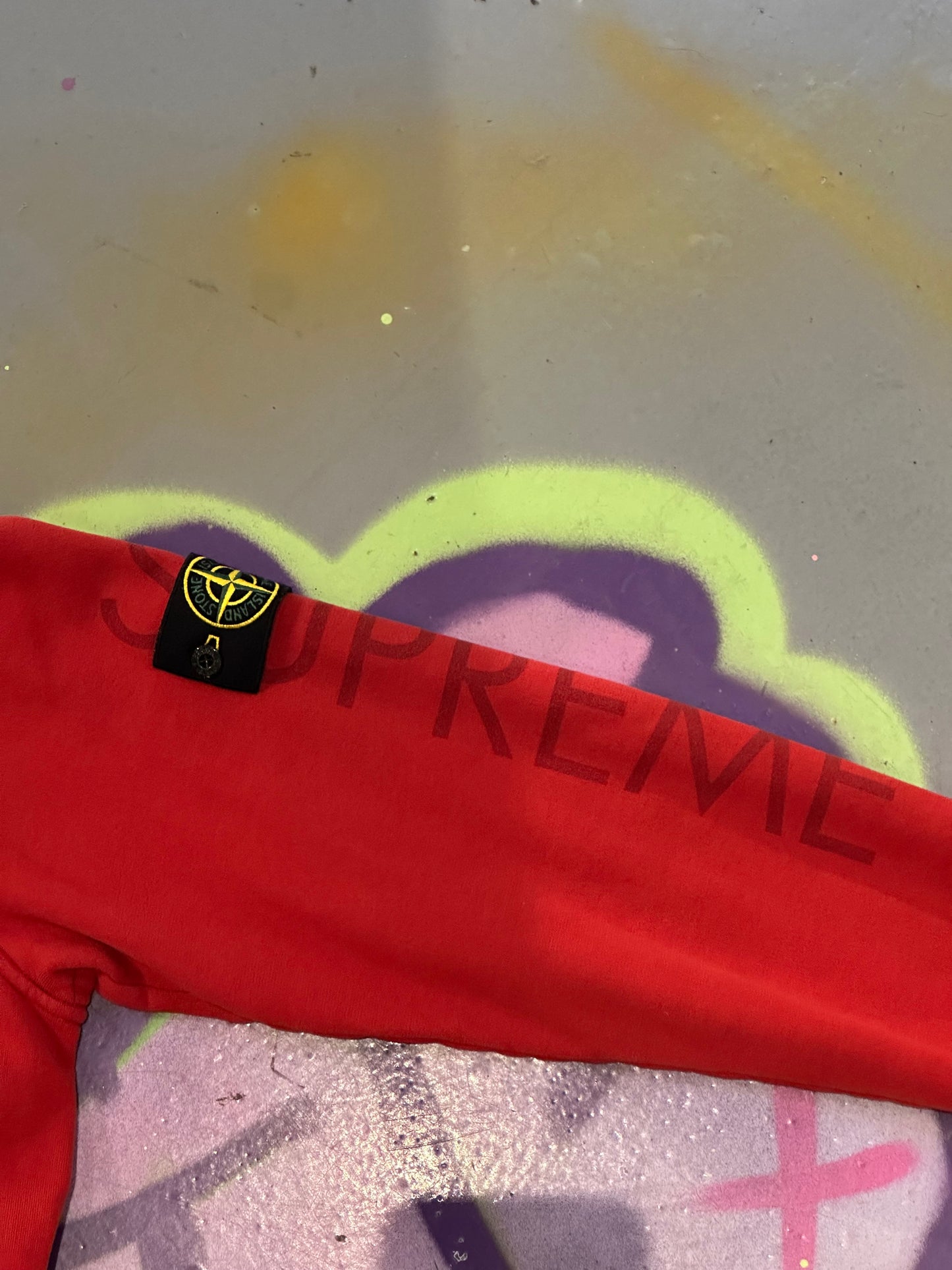 STONE ISLAND SUPREME SWEATER
