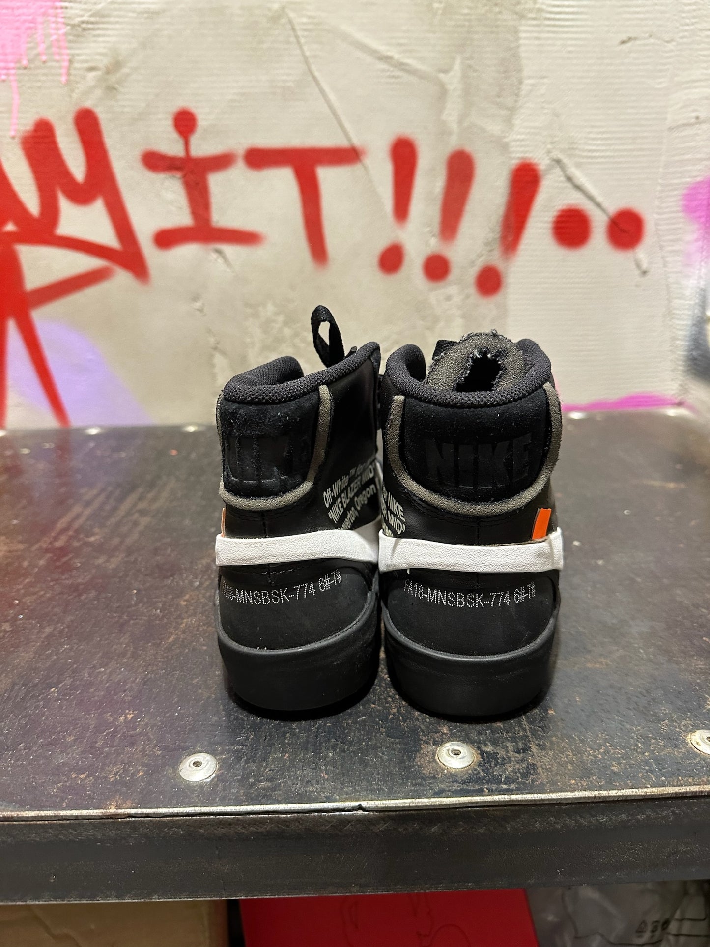 NIKE OFF WHITE BLAZER