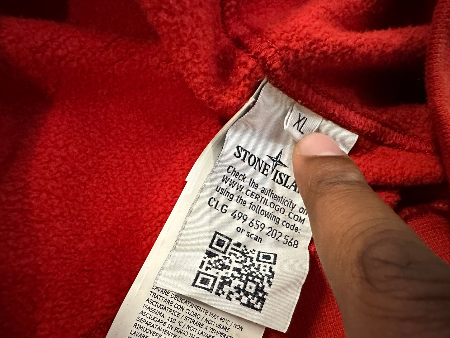 STONE ISLAND SUPREME SWEATER