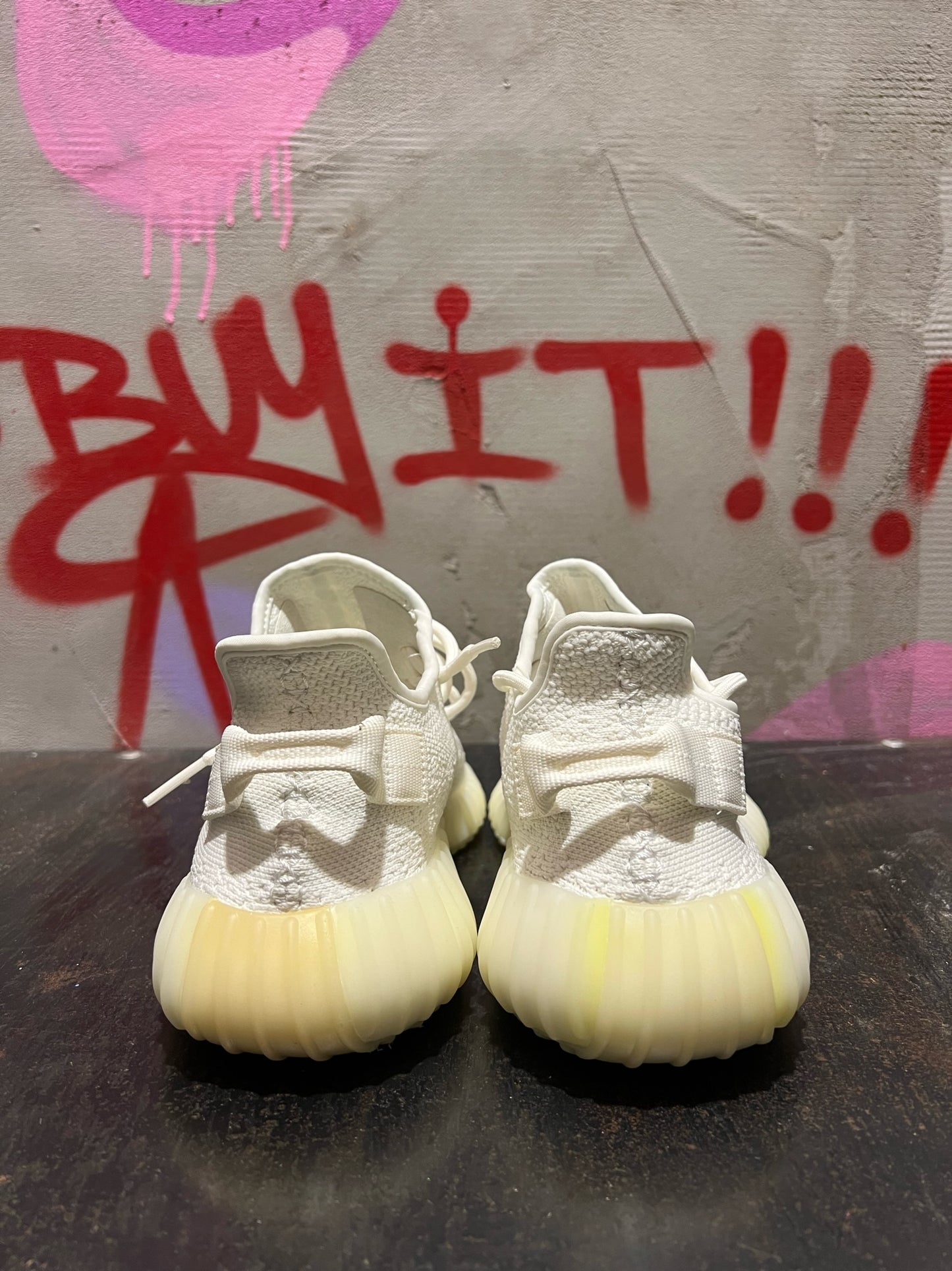 YEEZY BOOST 350 CREAM