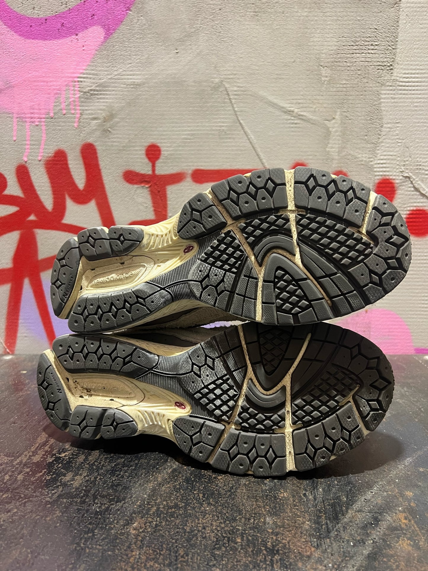 NEW BALANCE 2002R PROTECTION PACK GREY