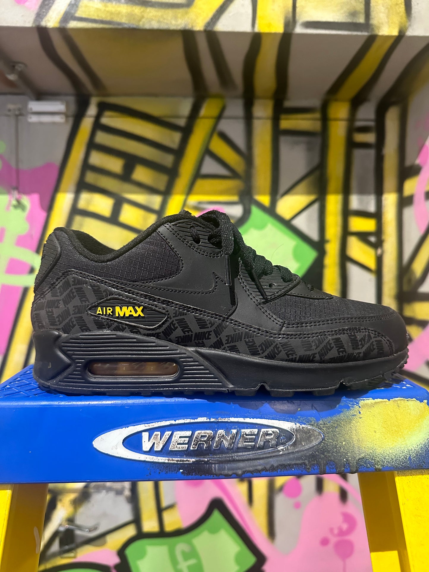 Air Max 90 Essential