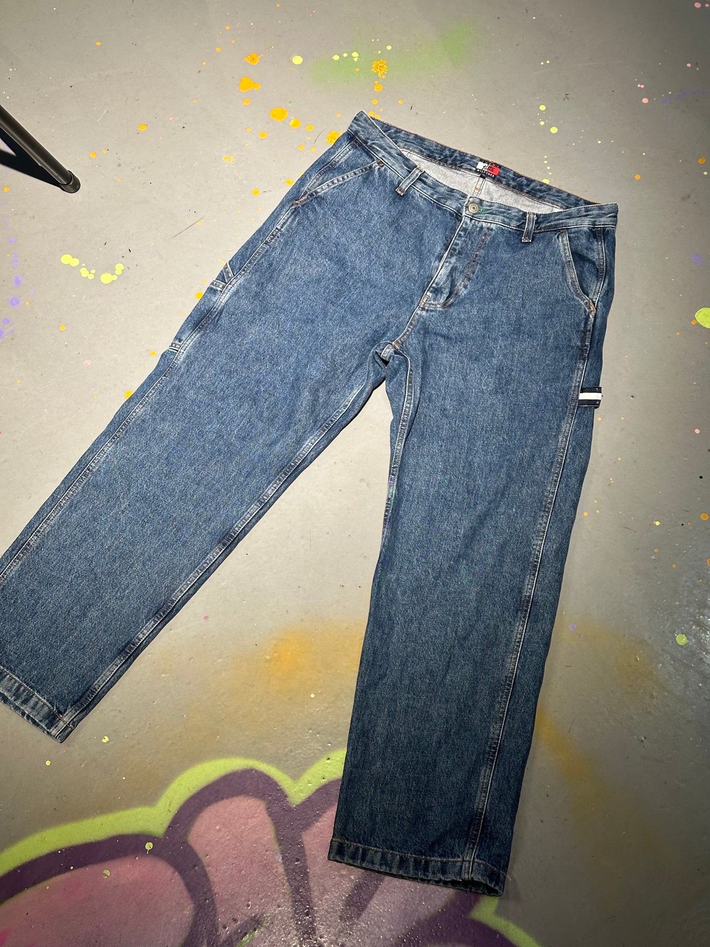 TOMMY HILFIGER X PATTA JEANS