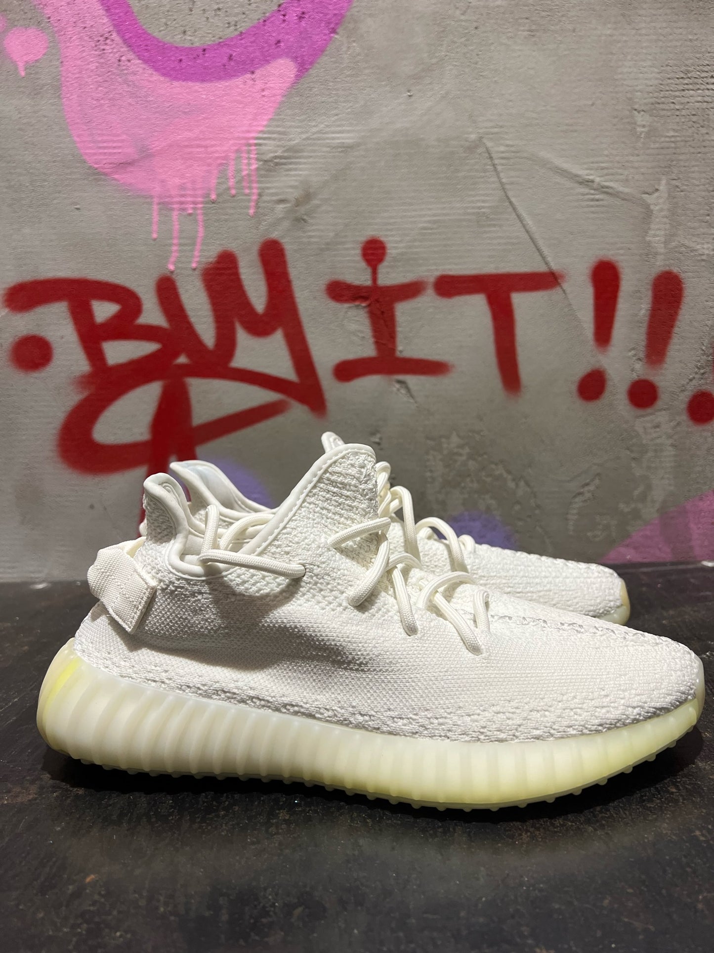 YEEZY BOOST 350 CREAM