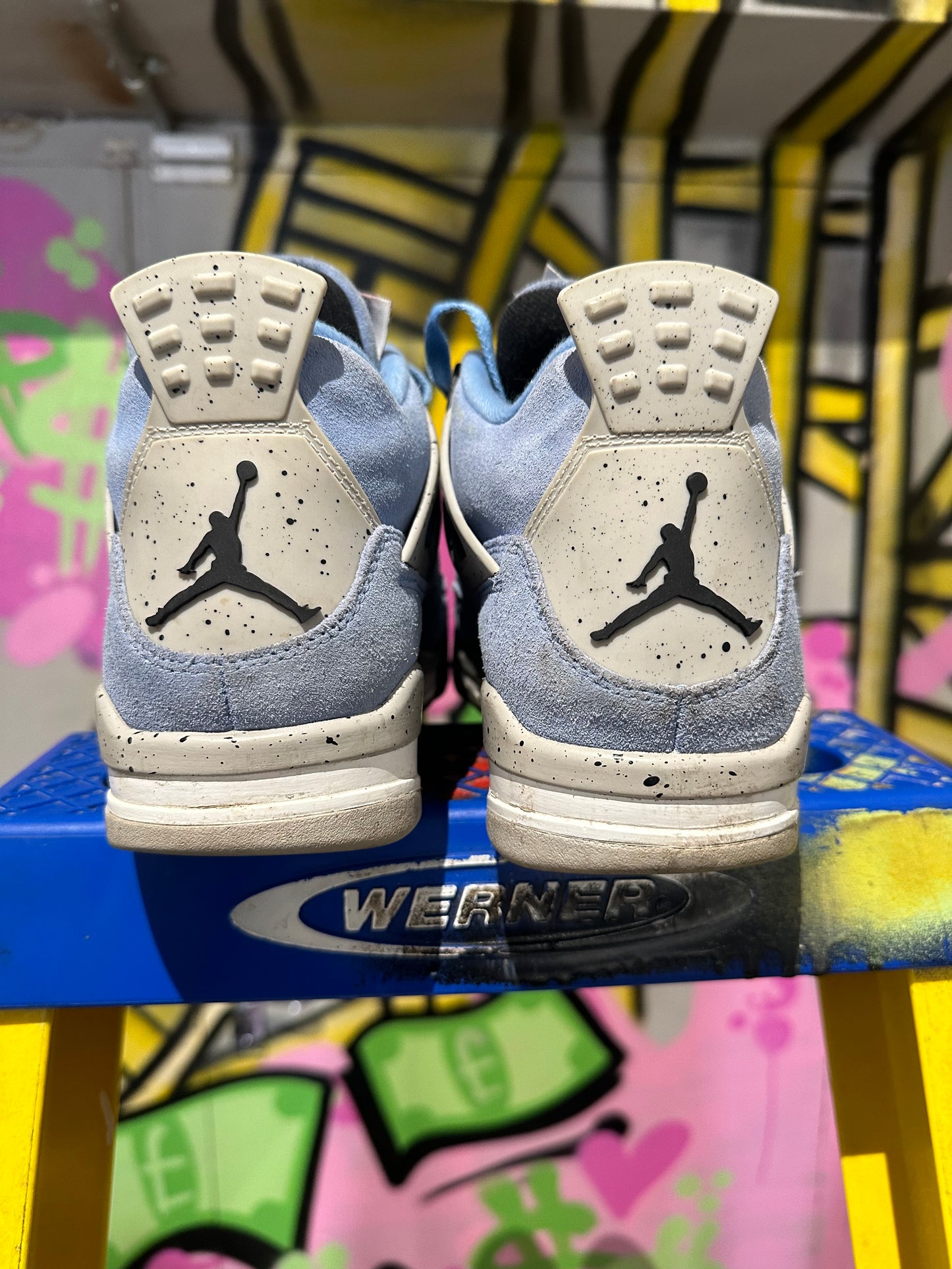 Jordan 4 UNC