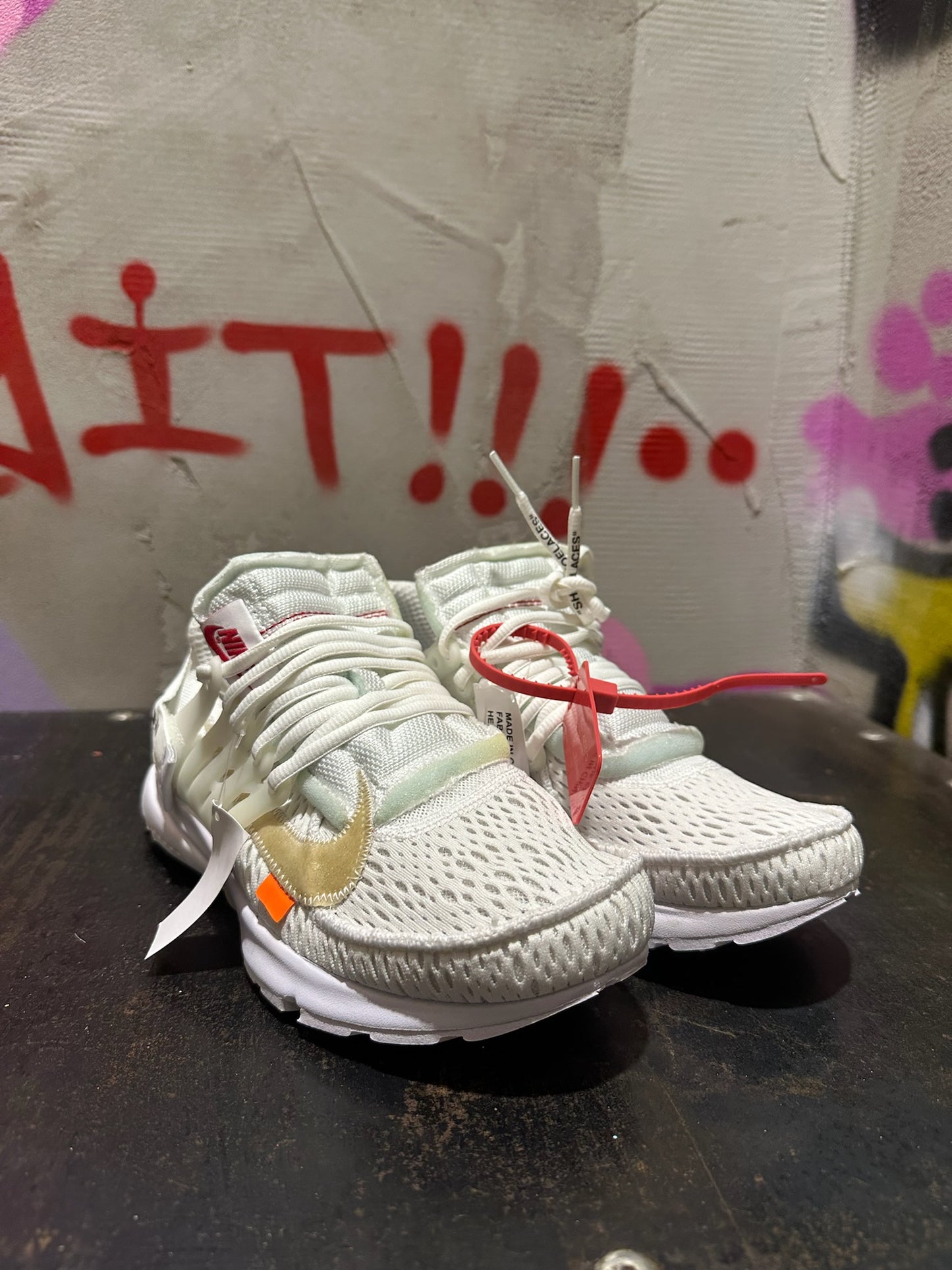 NIKE OFF WHITE PRESTO
