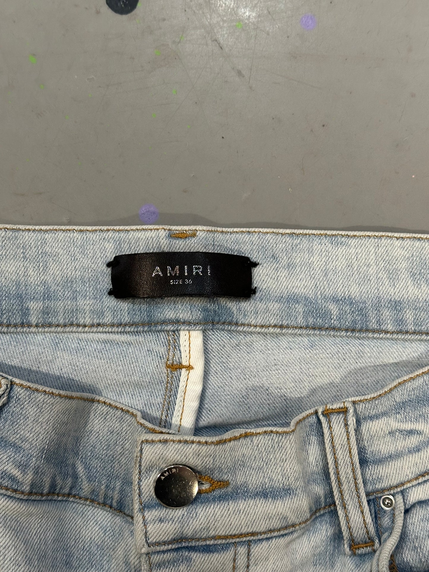 AMIRI LIGHT BLUE JEANS