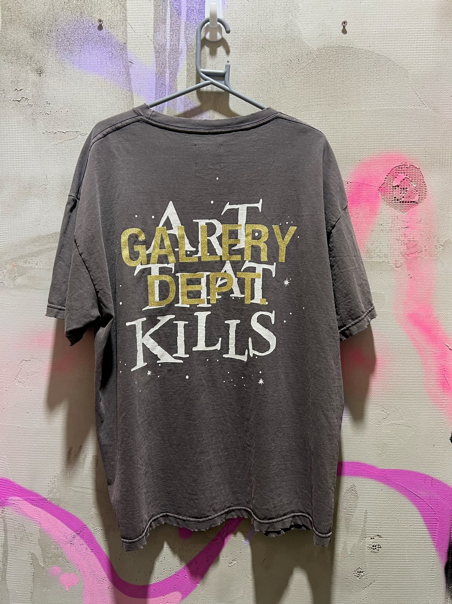 DENIM TEARS ART THAT KILLS T