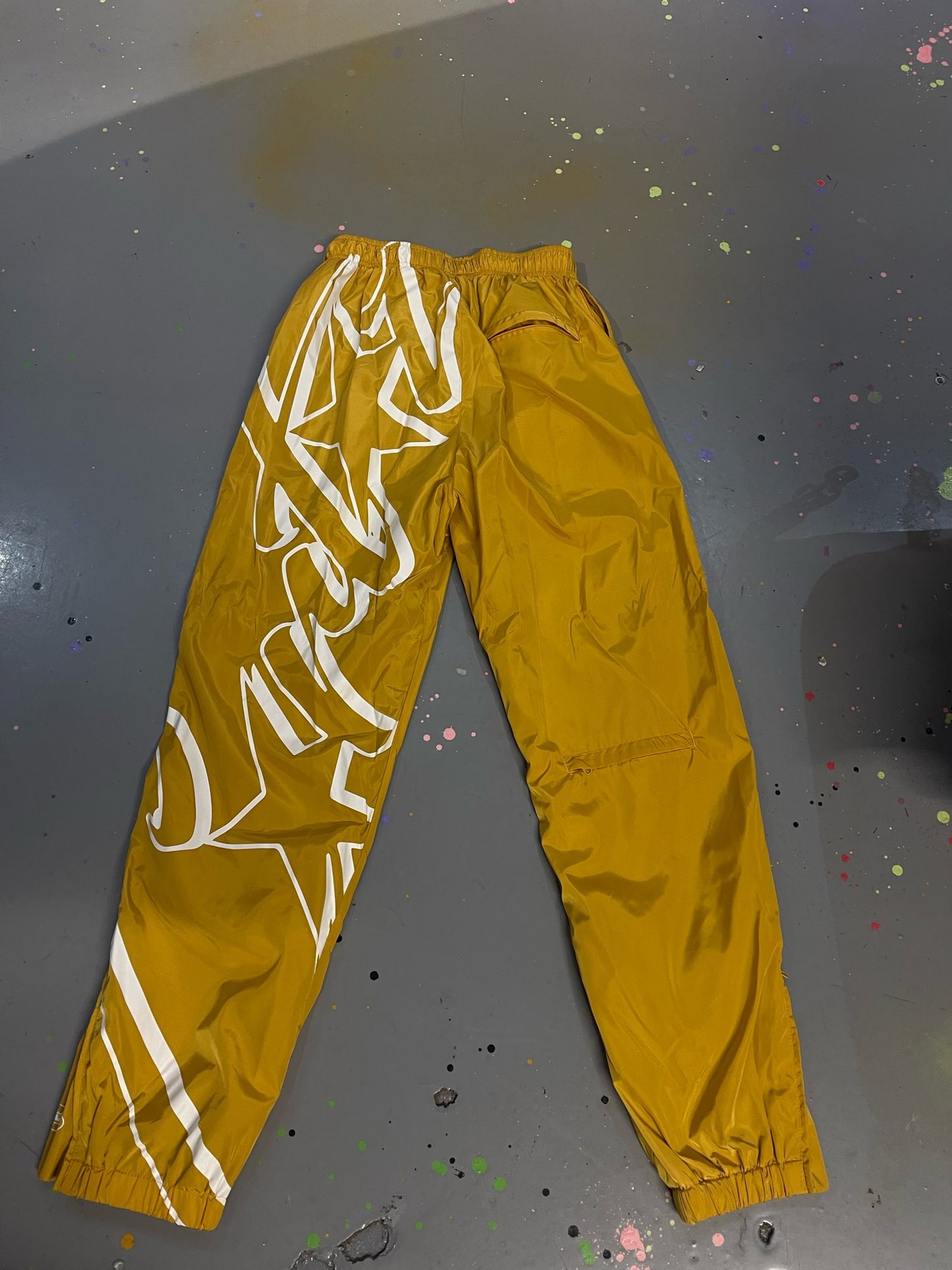 CORTEIZ TRACKPANTS