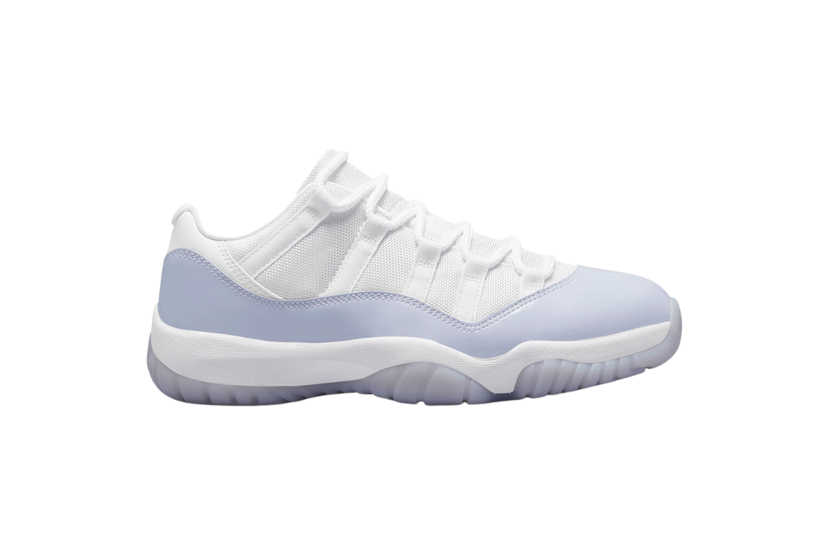 JORDAN 11 LOW WHITE PURE VIOLET