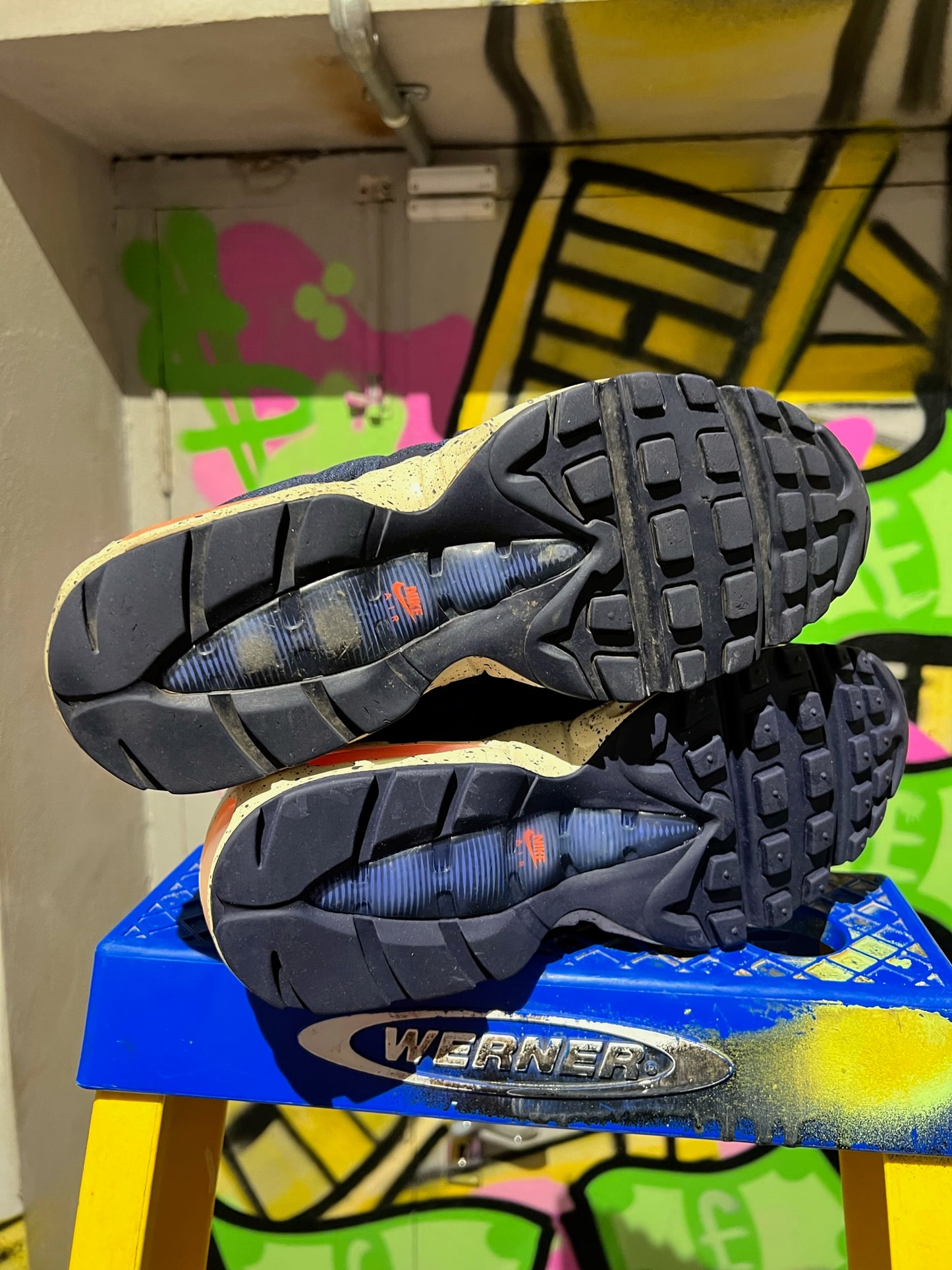 NIKE AIR MAX 95 EM 'CRIMSON-BLACKNED'