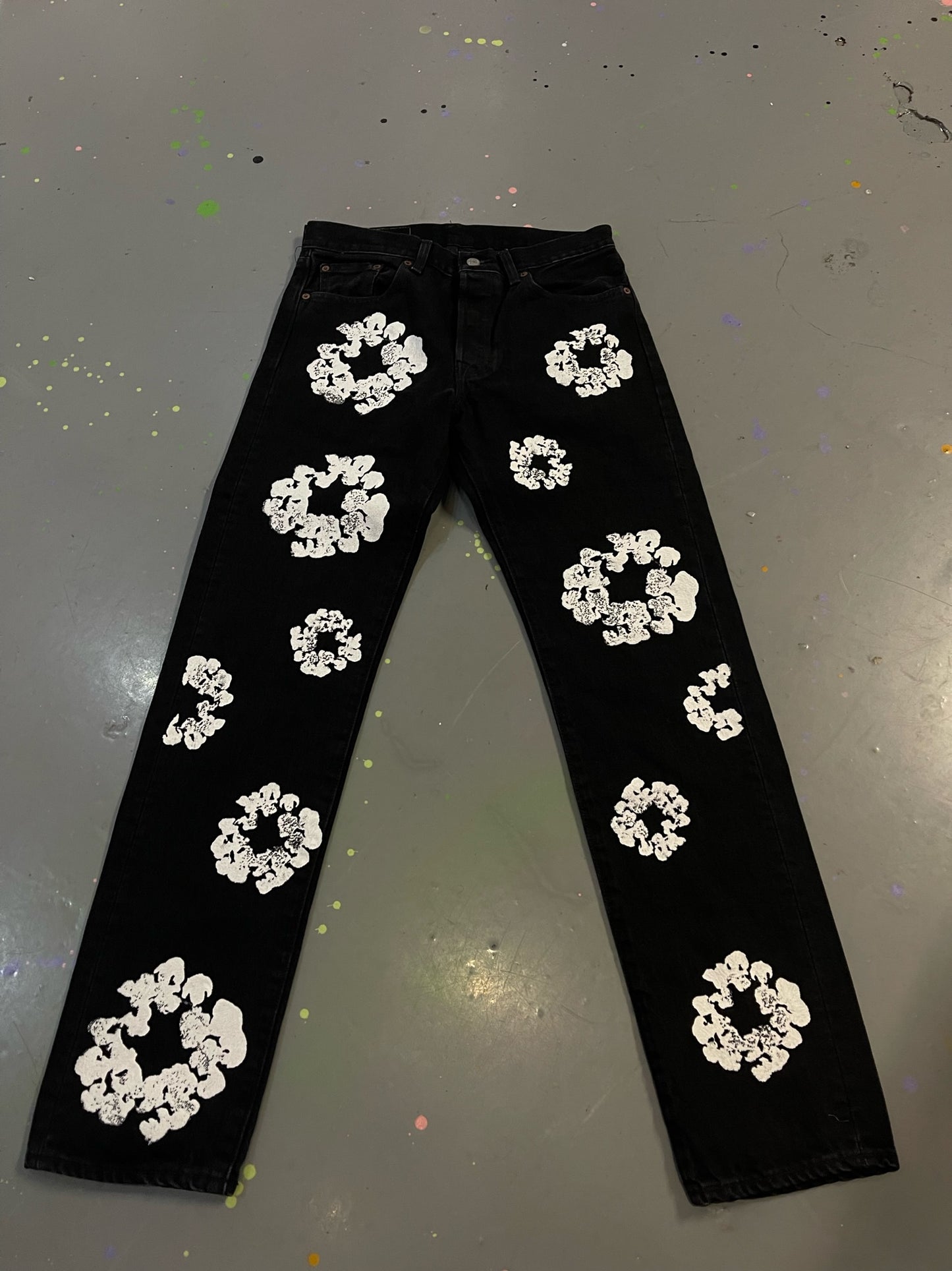 DENIM TEARS JEANS BLACK