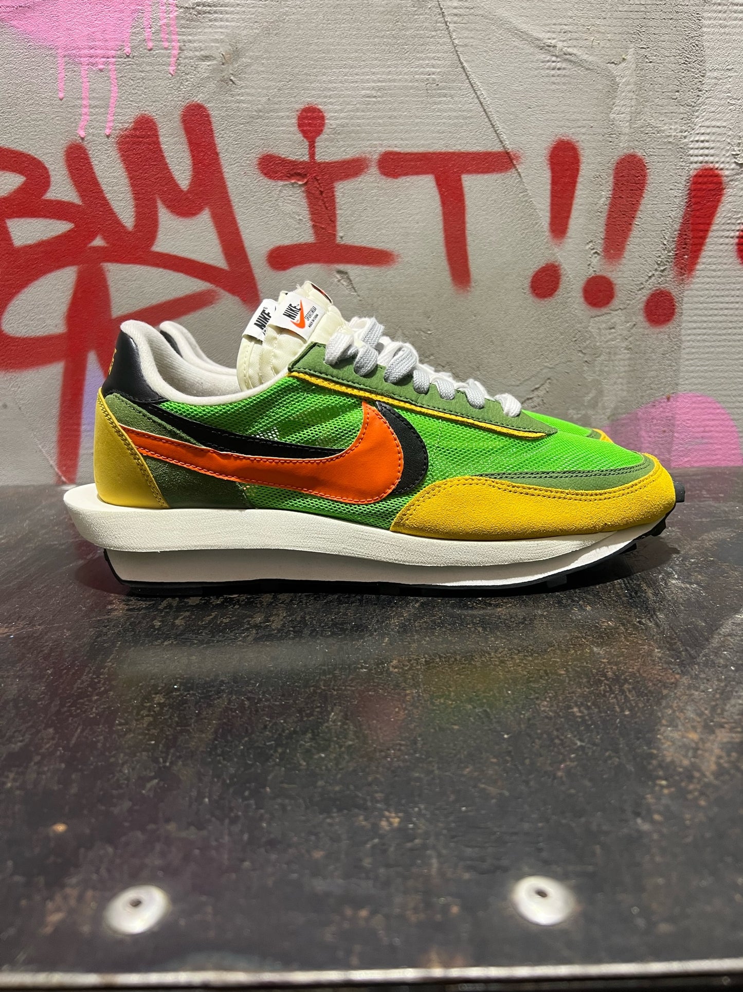 NIKE SACAI WAFFLE