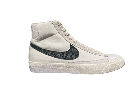 NIKE BLAZERS MID 77' 'WHITE/BLACK SAIL'