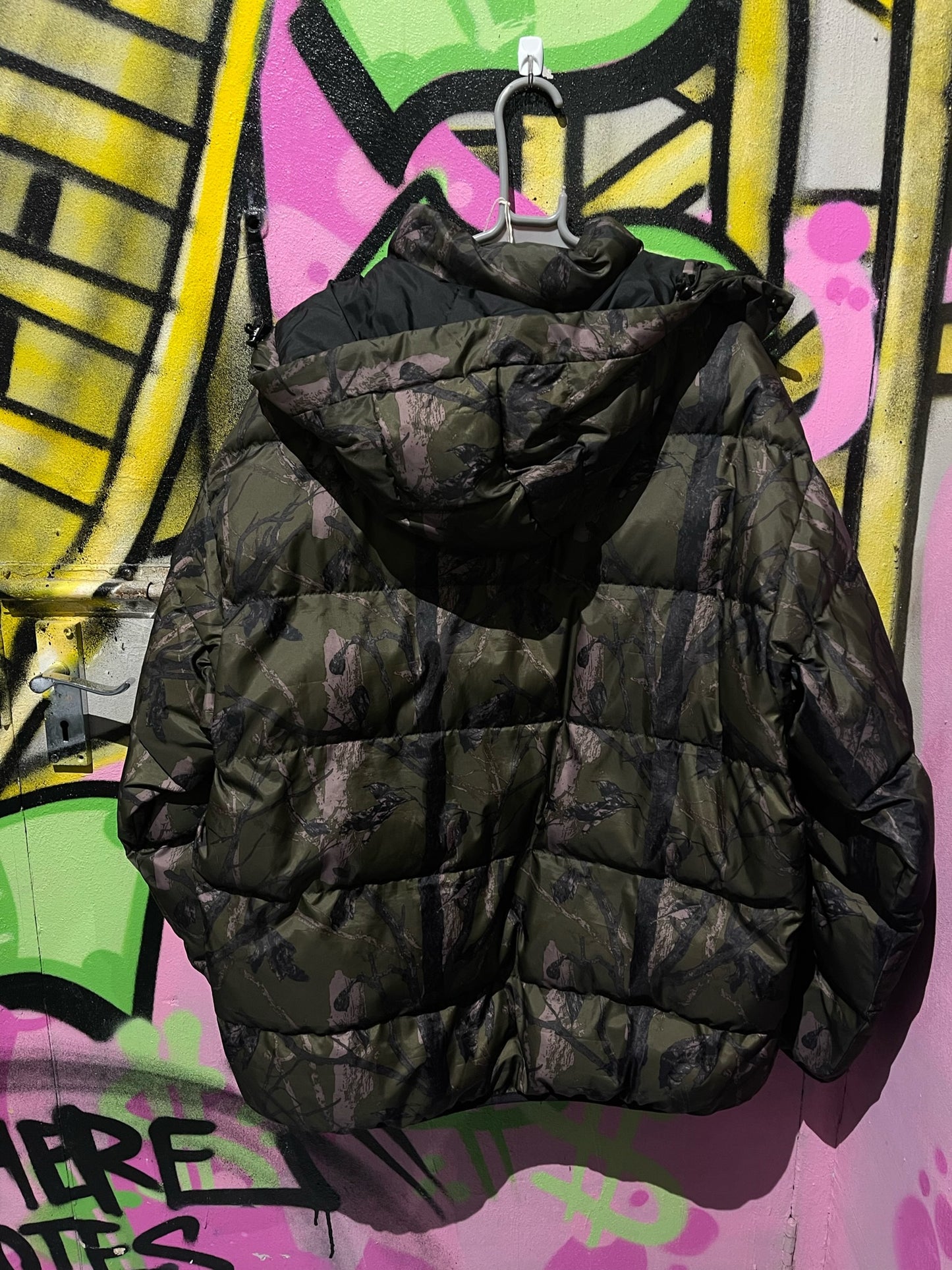 CARHARTT CAMO PUFFER