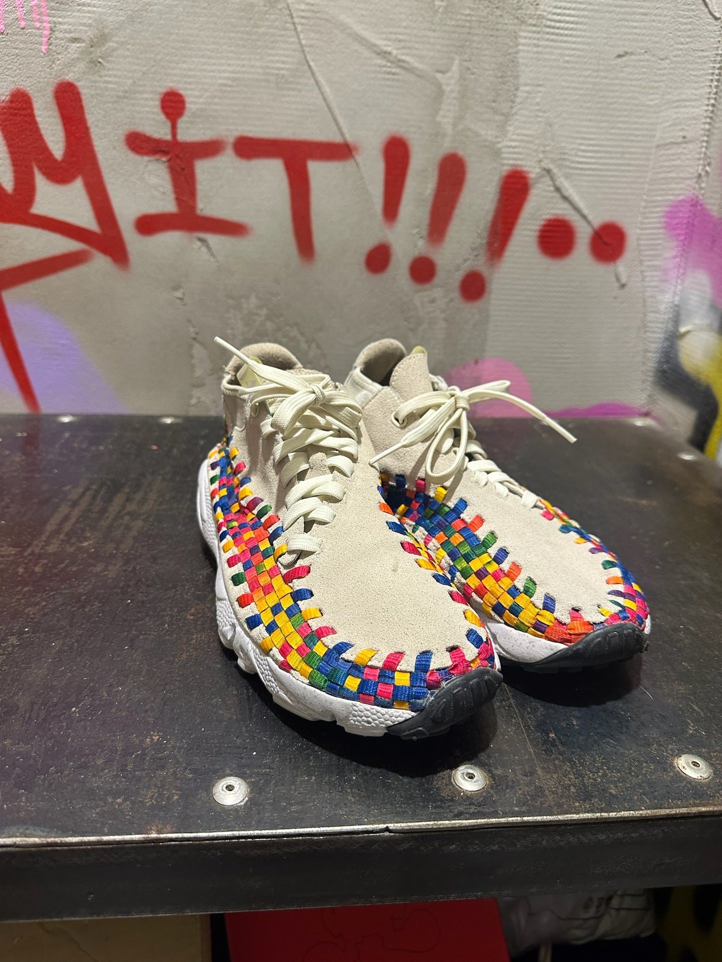 NIKE FOOTSCAPE WOVEN RAINBOW