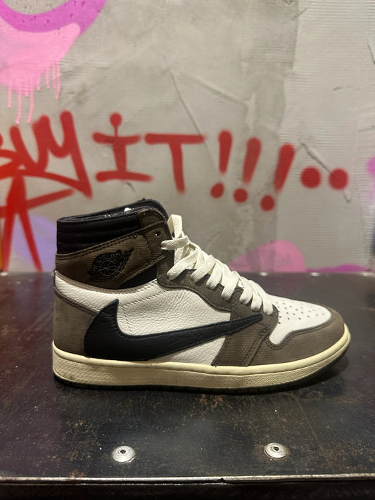 AIR JORDAN 1 TRAVIS SCOTT HIGH MOCHA