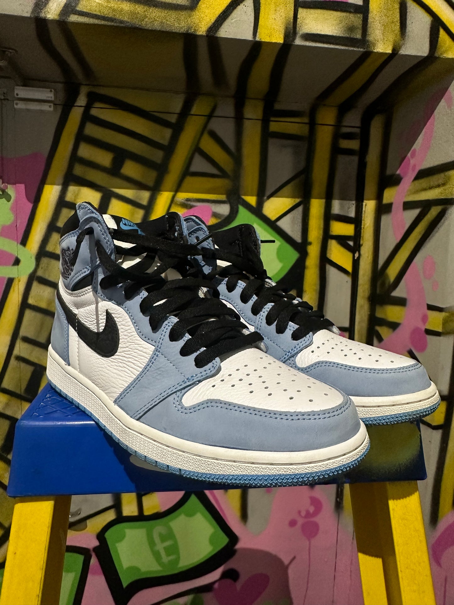 Jordan 1 High UNC
