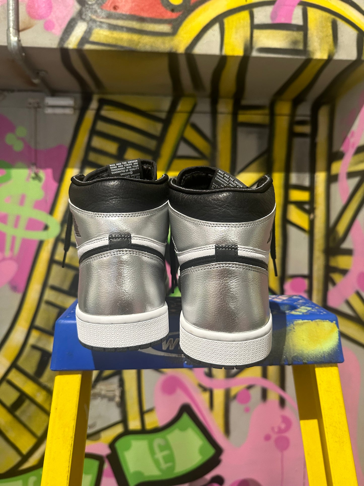 Jordan 1 High Silver