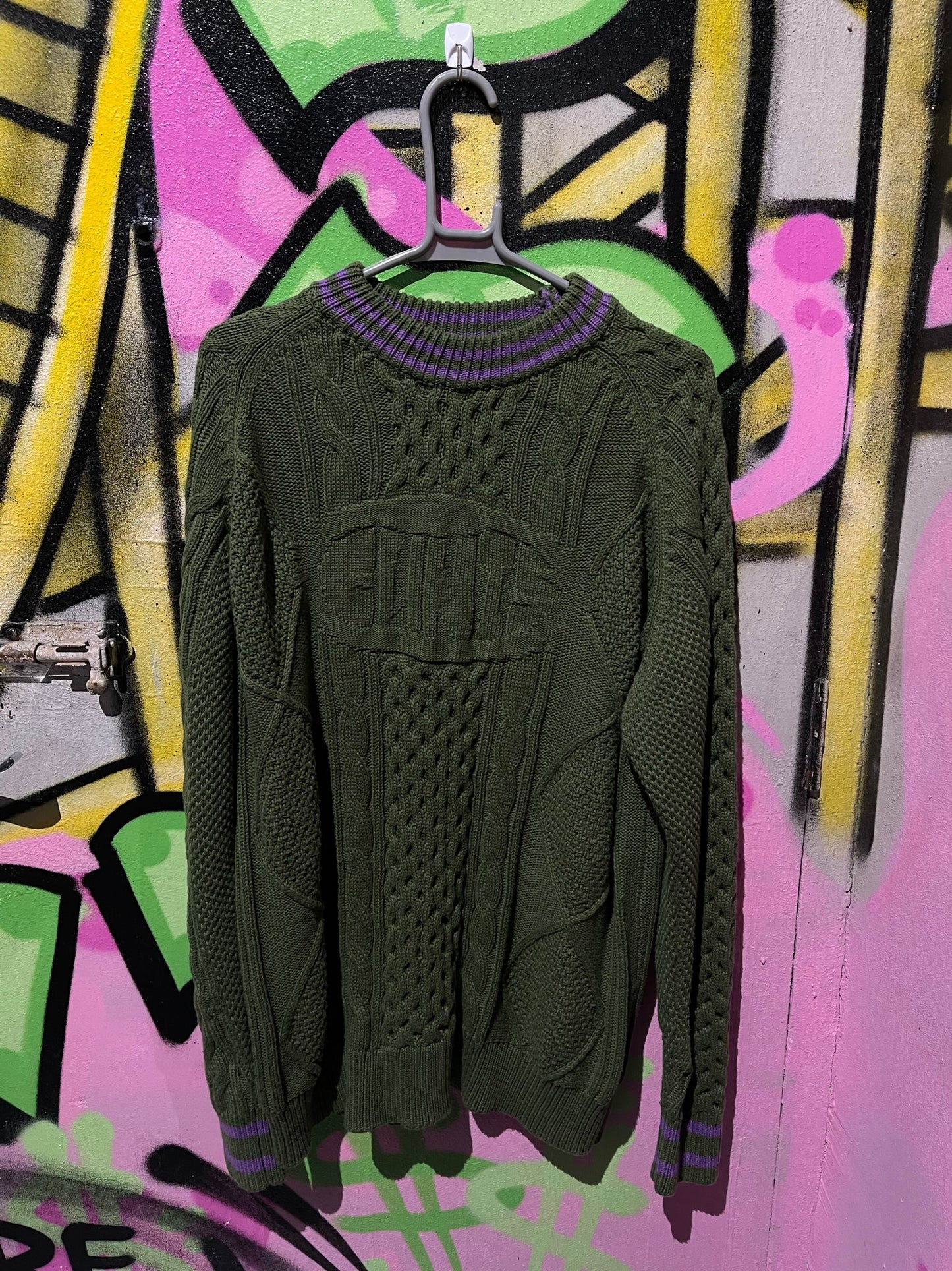 CLINTS KNITTED SWEATER