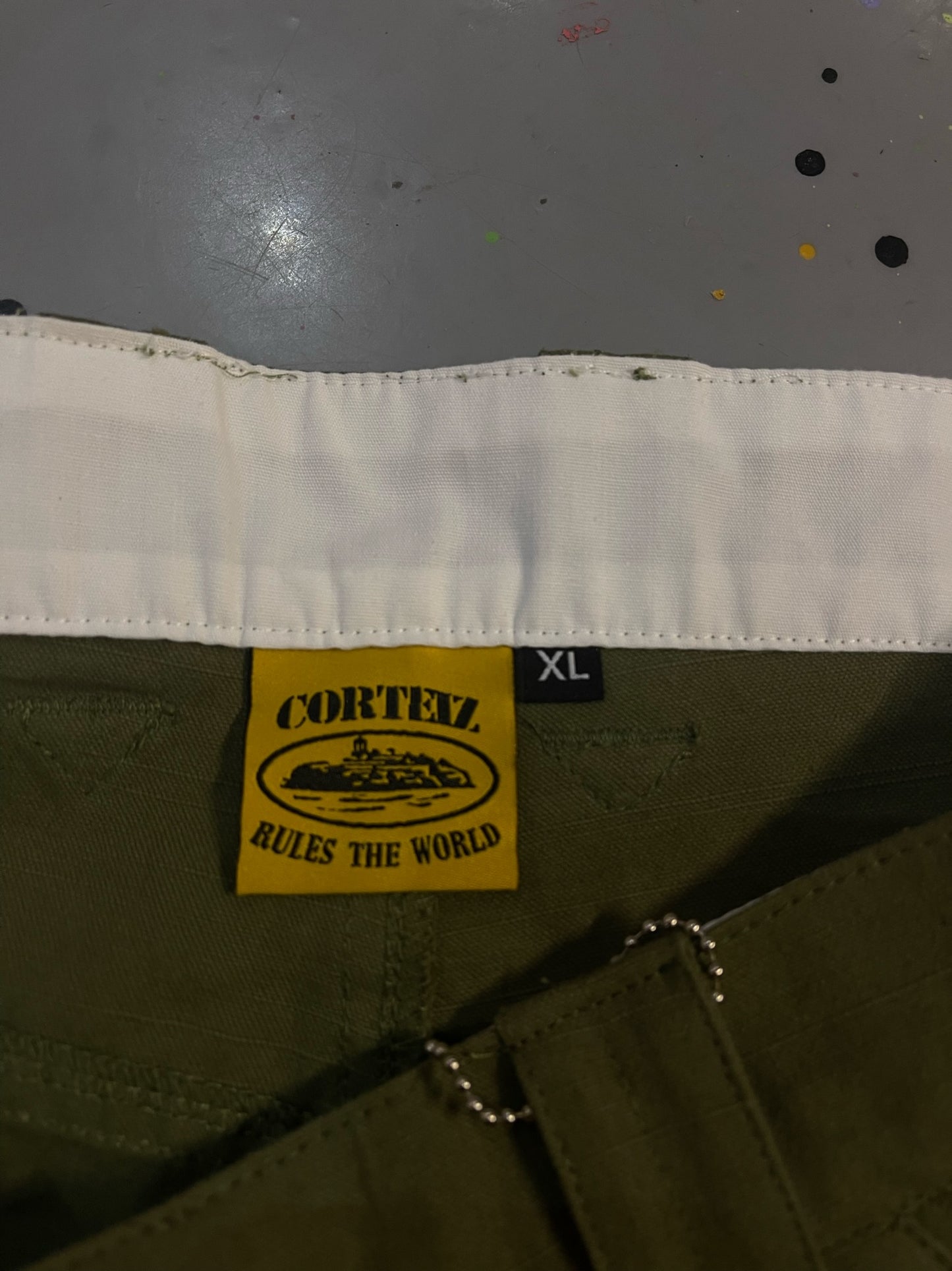CORTEIZ CARGO SHORTS GREEN