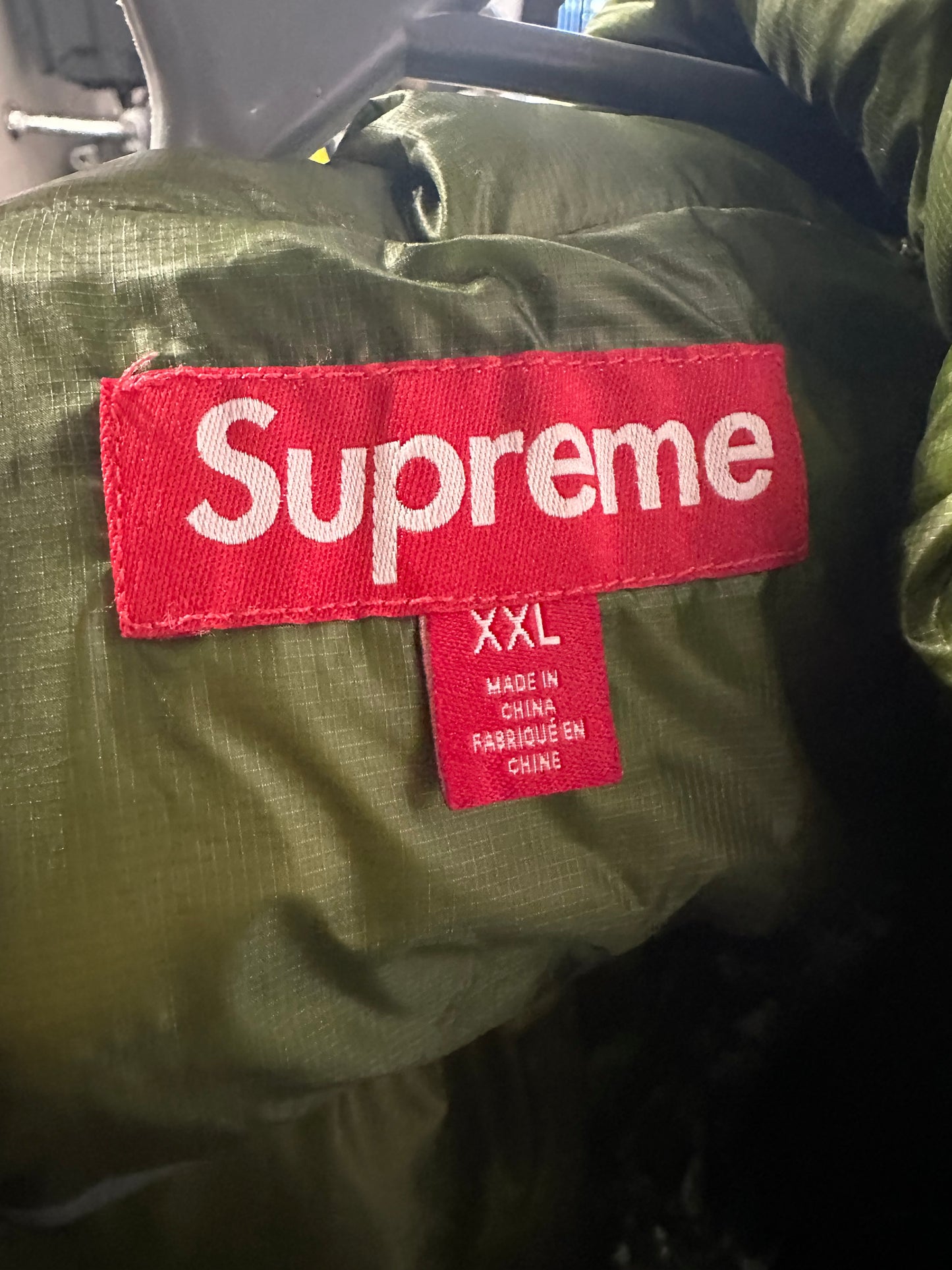 SUPREME DOWN PUFFER