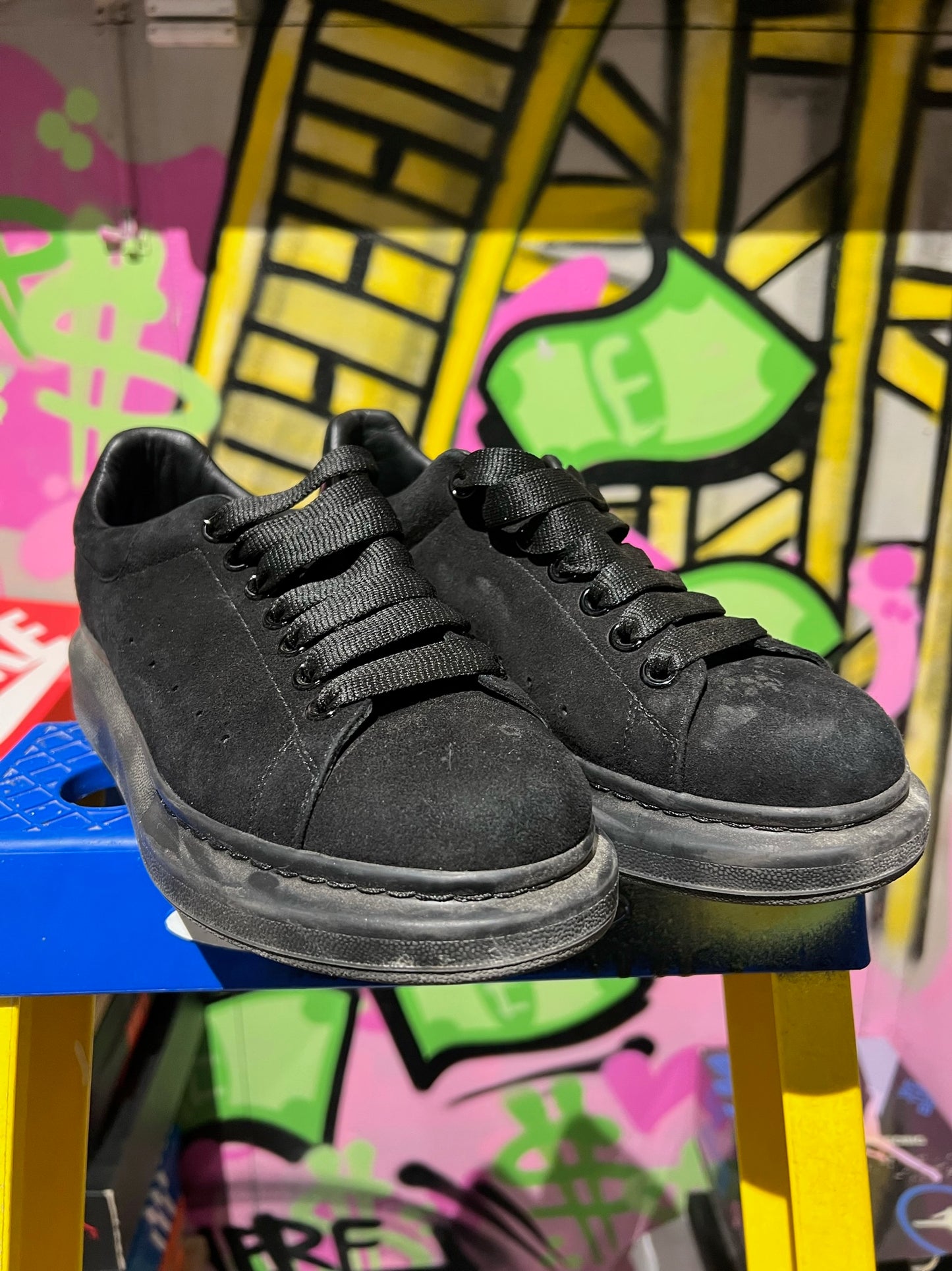 ALEXANDER MCQUEEN OVERSIZED SNEAKER BLACK