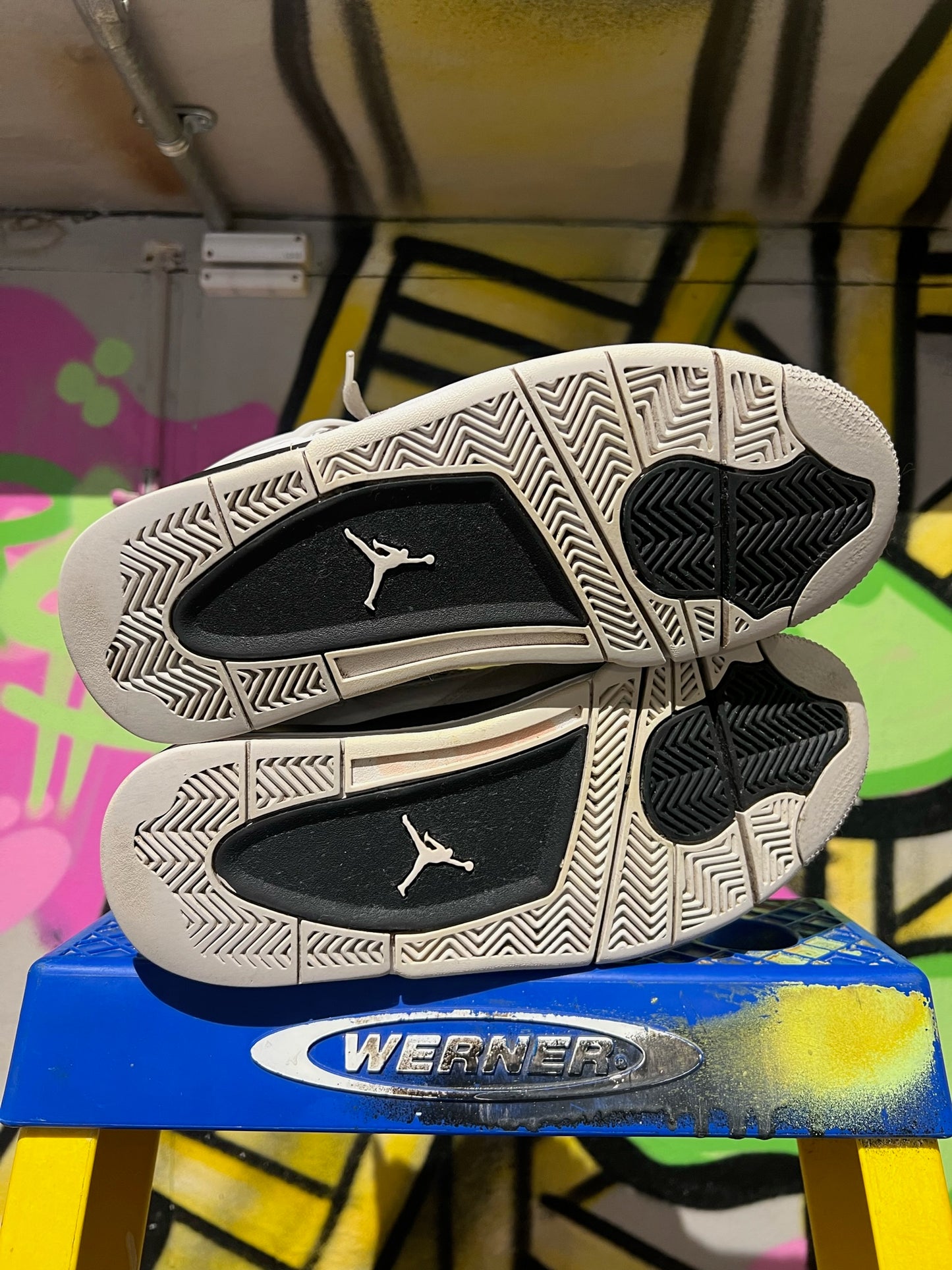 AIR JORDAN 4 'MILITARY BLACK'