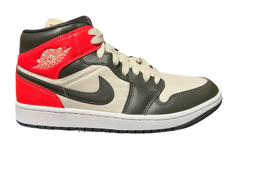 WMNS AIR JORDAN 1 MID SE 'NEWSPAPER'