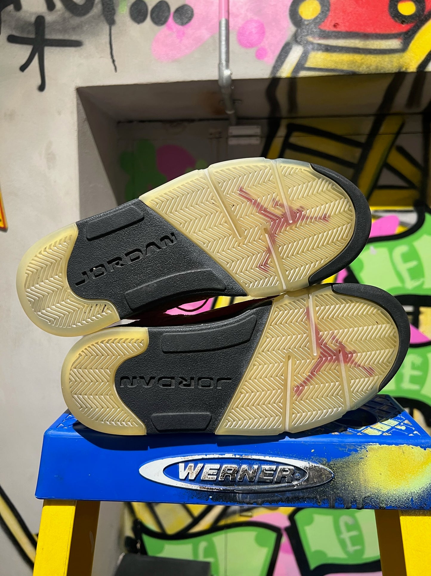 AIR JORDAN 5 RETRO 'RAGING BULL'