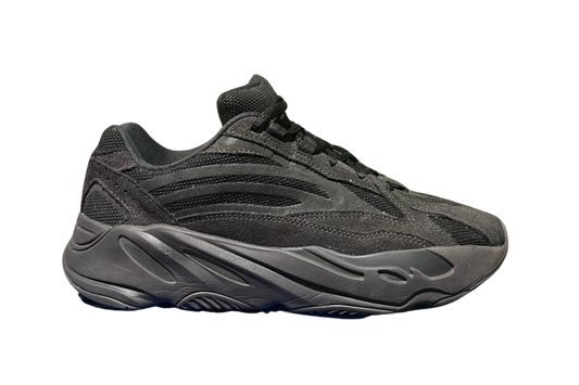 ADIDAS YEEZY BOOST 700 V2