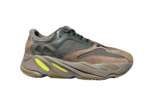 ADIDAS YEEZY BOOST 700 MAUVE