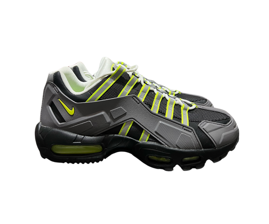 NIKE NDSTRKT AIR MAX 95