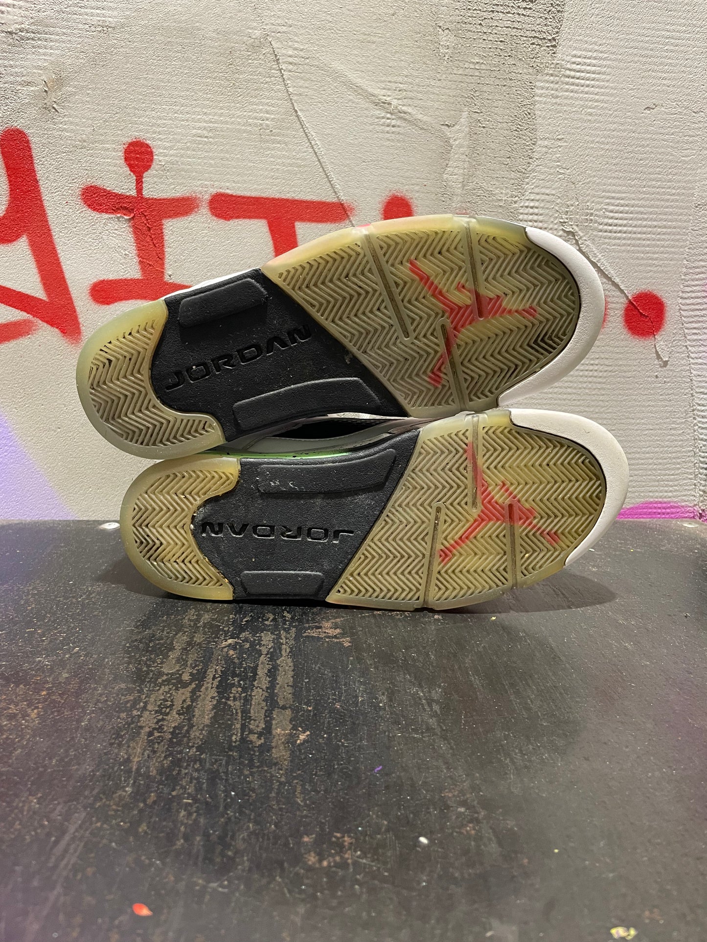 AIR JORDAN 5 HIGH 'POISON GREEN'