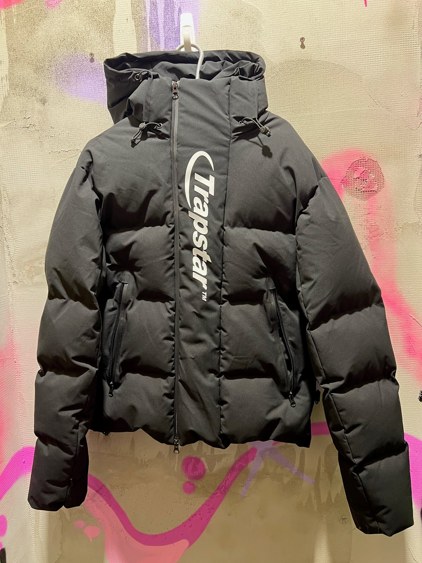 TRAPSTAR BLACK PUFFER JACKET