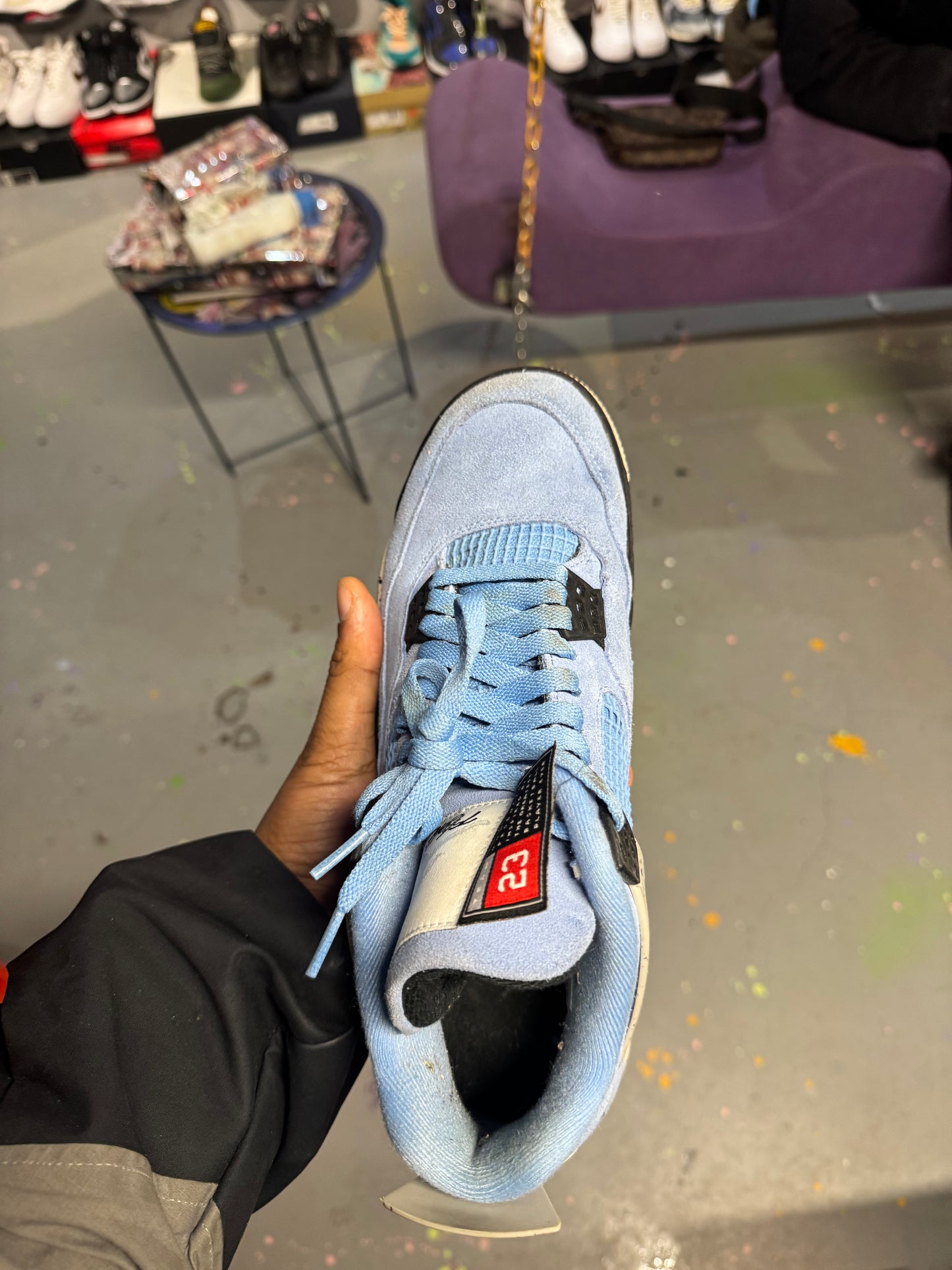 JORDAN 4 UNIVERSITY 4