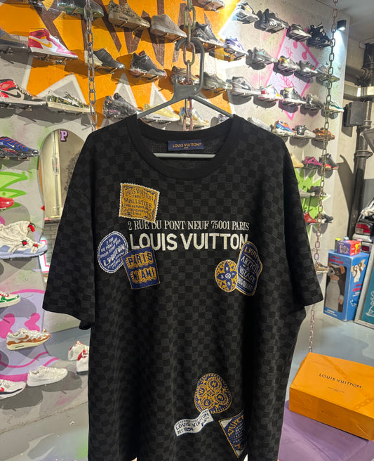 LOUIS 4l tee
