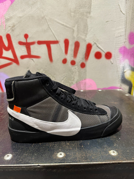 NIKE  OFF WHITE BLAZER