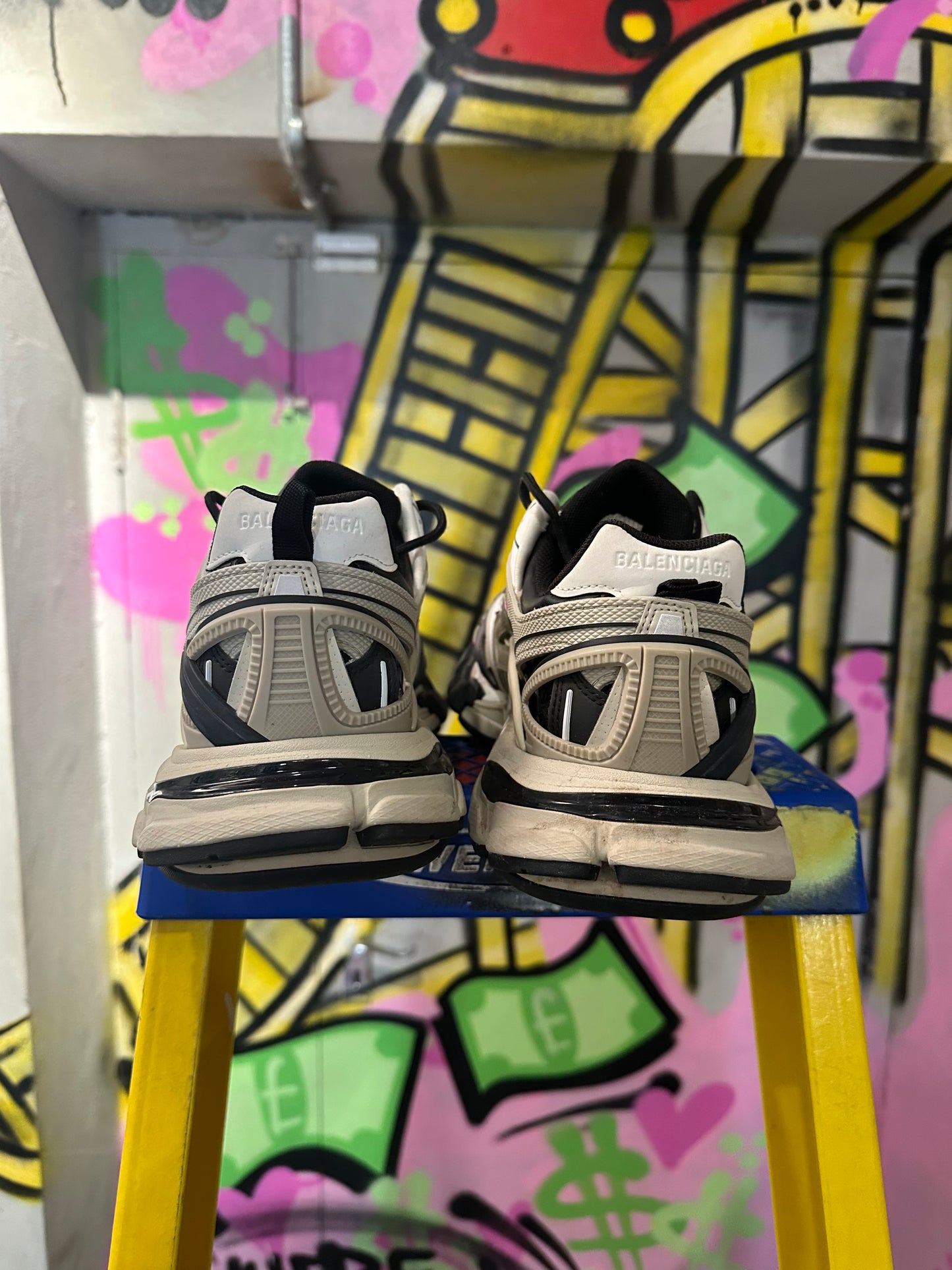 BALENCIAGA RUNNER