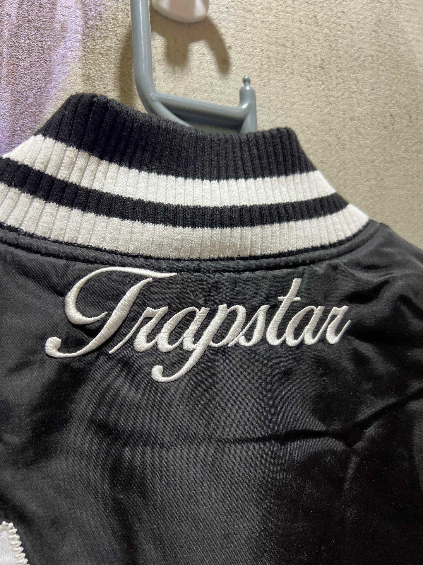 TRAPSTAR BOMBER JACKET BLACK