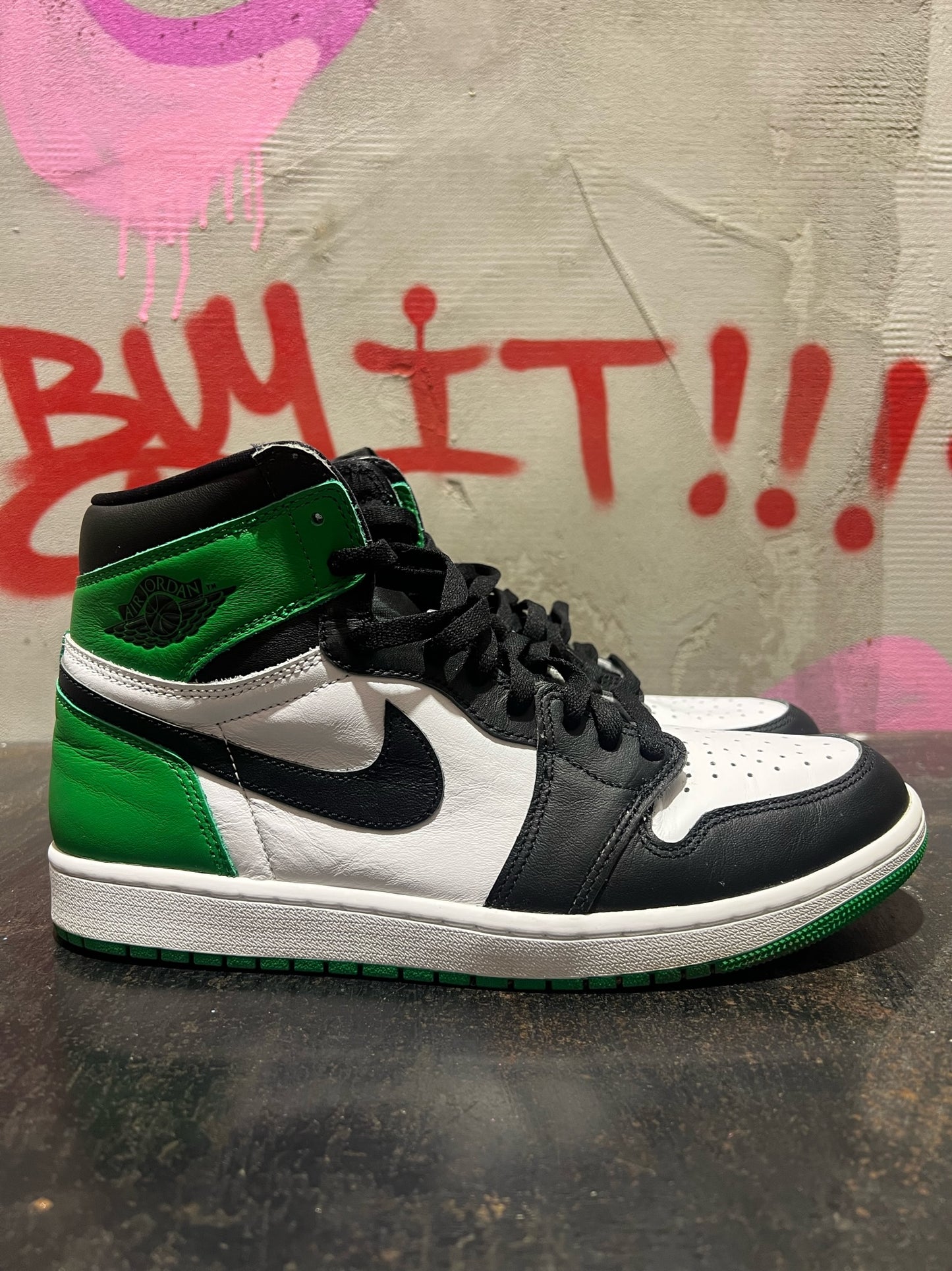 AIR JORDAN 1 RETRO HIGH LUCKY GREEN