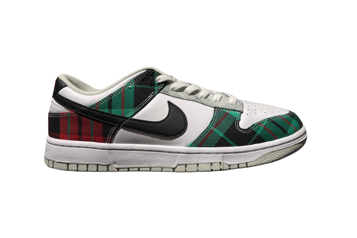 NIKE DUNK LOW RETRO PRM TARTAN PLAID