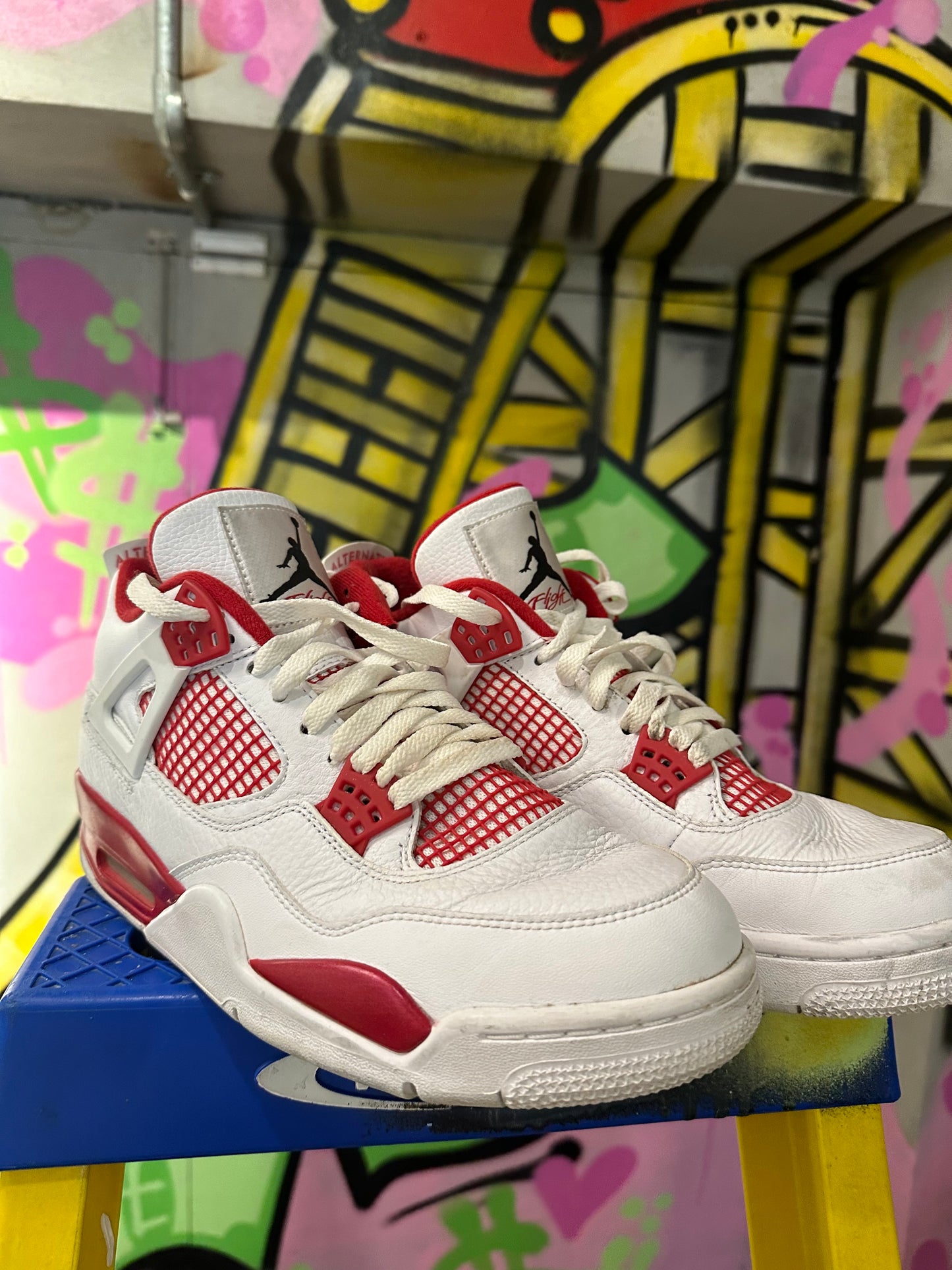 JORDAN 4 ALTERNATIVE