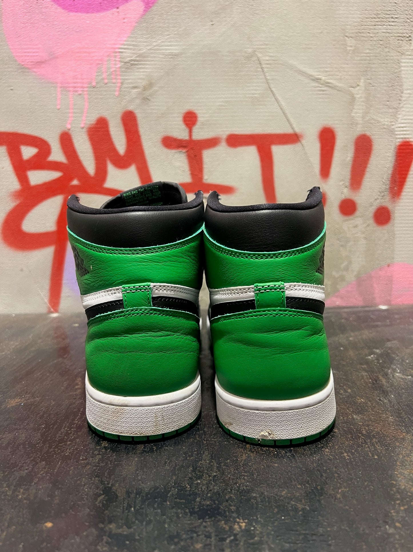 AIR JORDAN 1 RETRO HIGH LUCKY GREEN