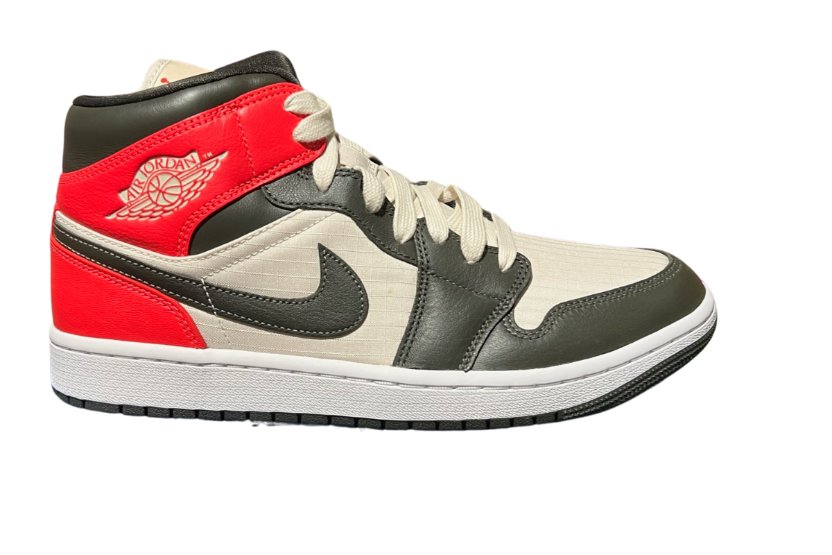 WMNS AIR JORDAN 1 MID SE 'NEWSPAPER'